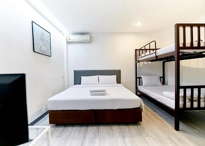 The Rabbit's Hole Hostel Bangkok