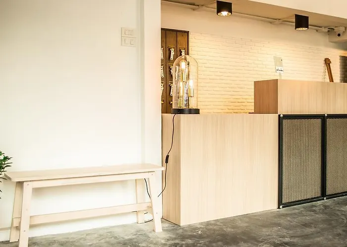 The Rabbit's Hole Hostel Bangkok